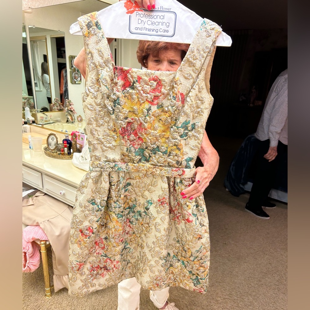 Stunning Parues Feinstein vintage dress